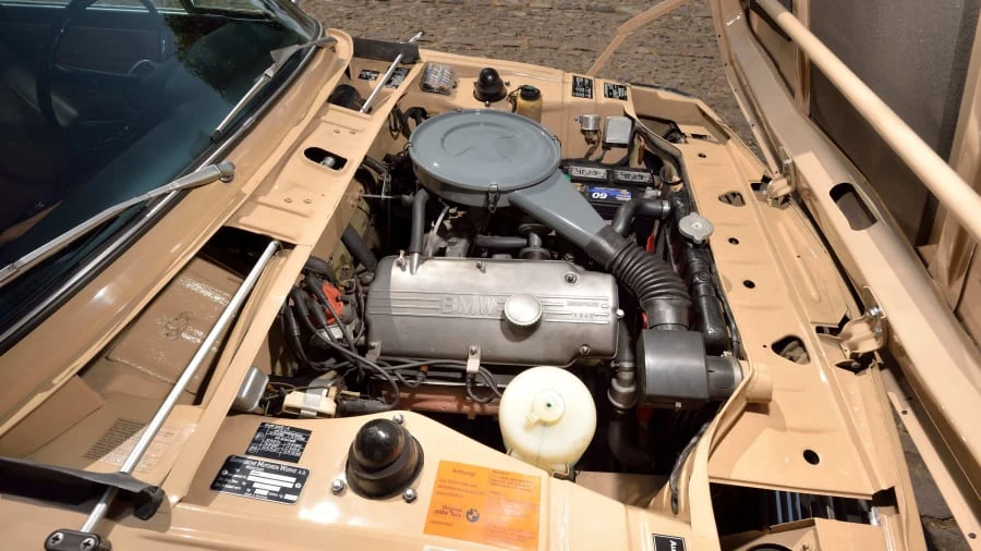 1972 BMW 2002 - Image 7 of 12