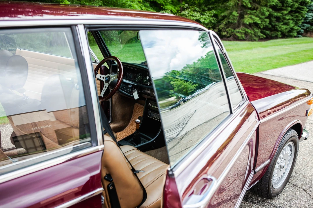 1972 BMW 2002 - Image 17 of 31