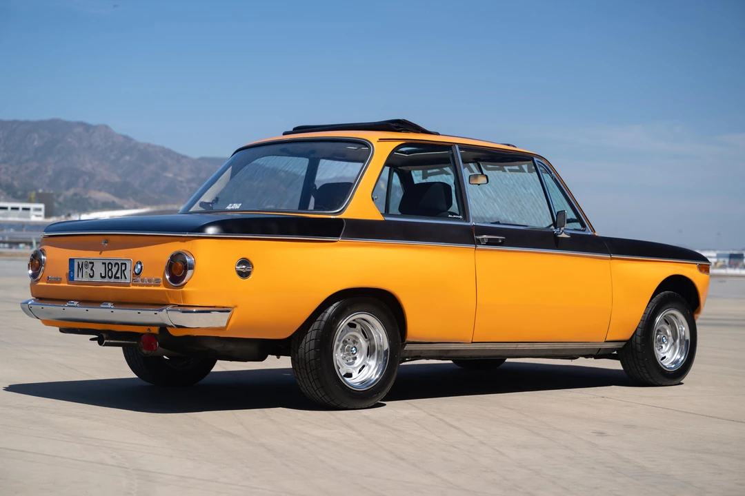 1972 BMW 2002 - Image 14 of 31