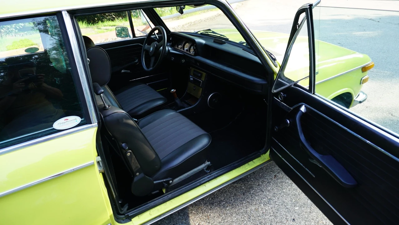 1972 BMW 2002 - Image 27 of 31