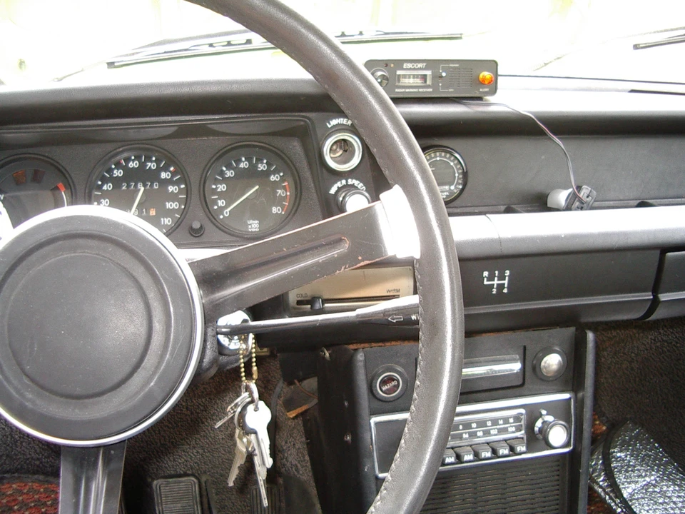 1972 BMW 2002 - Image 23 of 31