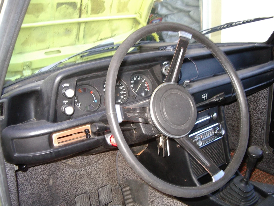 1972 BMW 2002 - Image 20 of 31