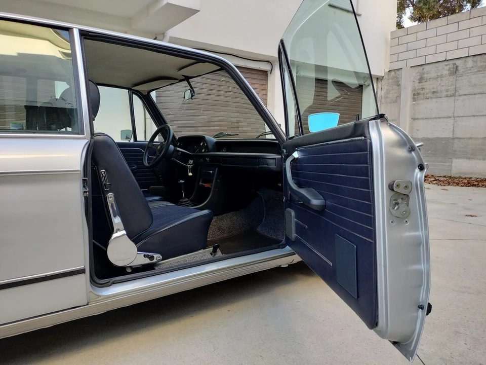 1972 BMW 2002tii - Image 16 of 30