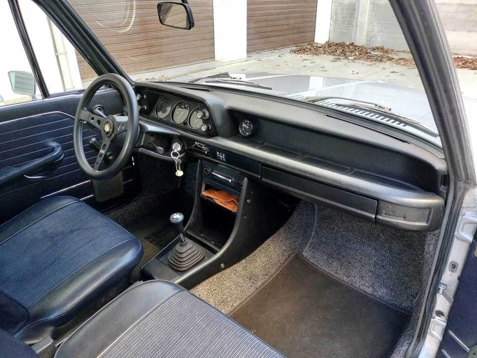 1972 BMW 2002tii - Image 17 of 30