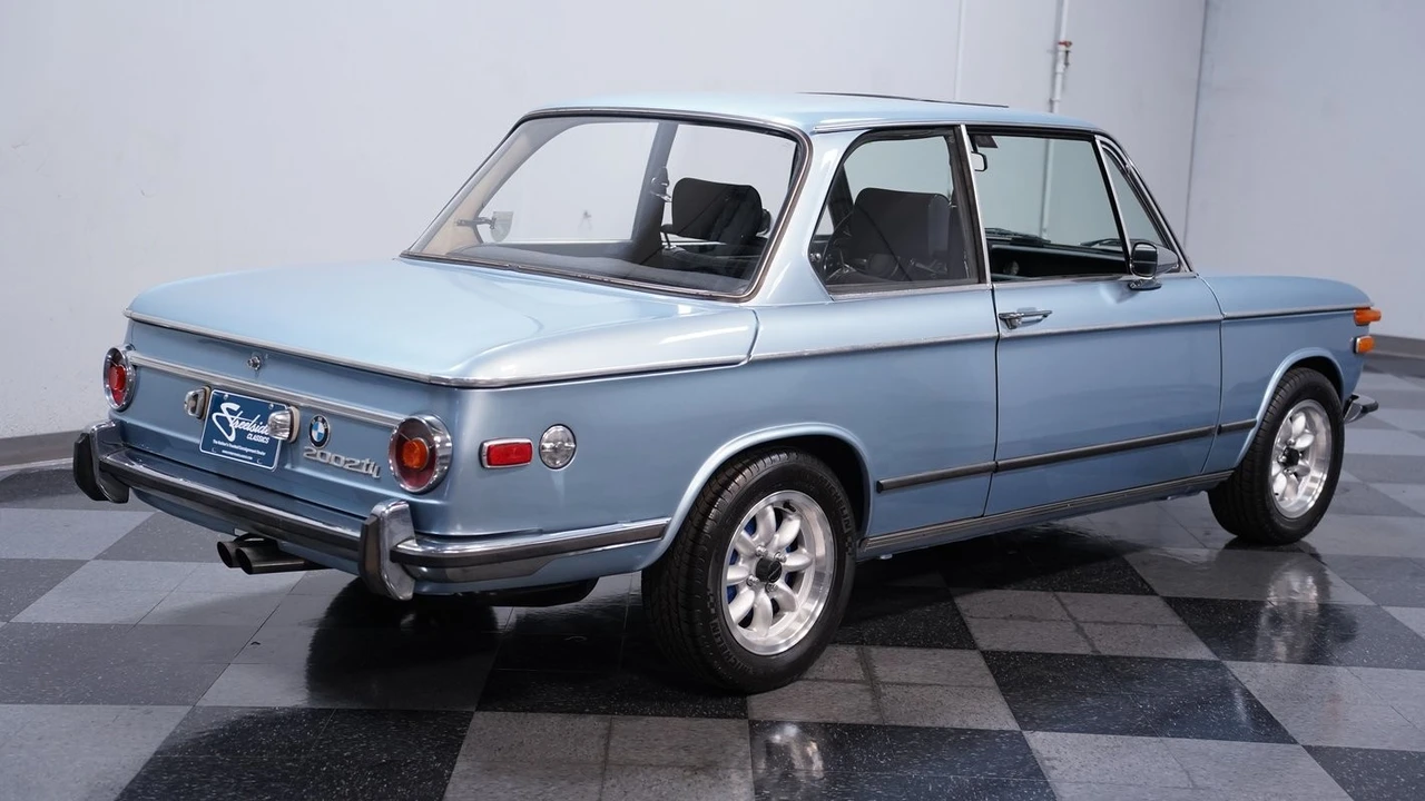 1972 BMW 2002tii - Image 11 of 21