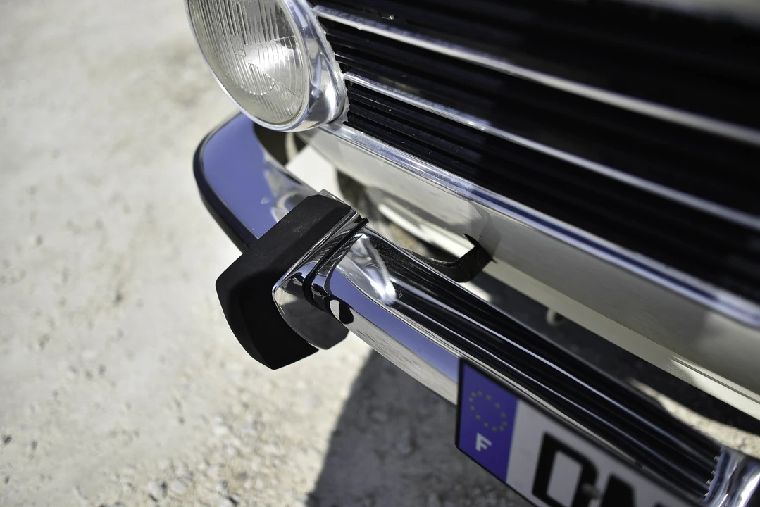 1972 BMW 2002tii - Image 19 of 31