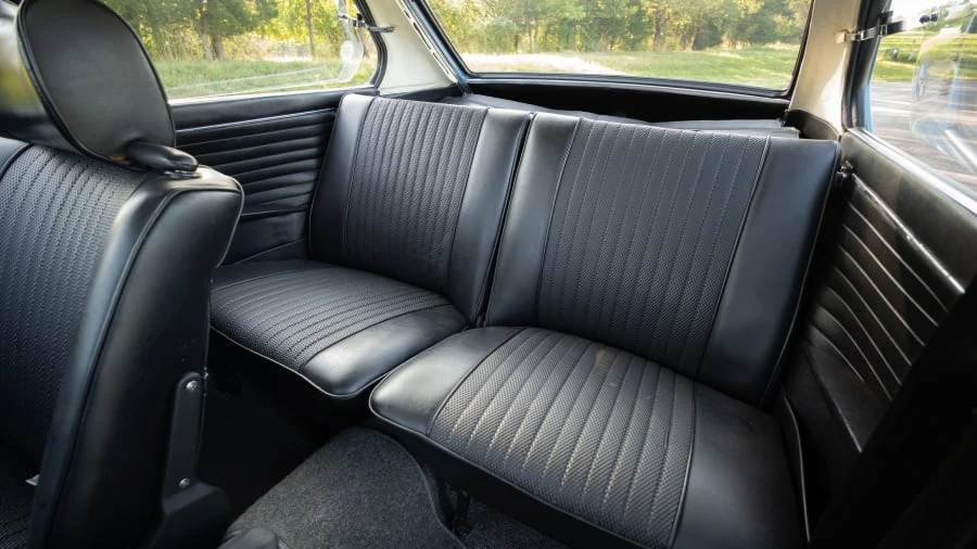 1972 BMW 2002 - Image 9 of 31