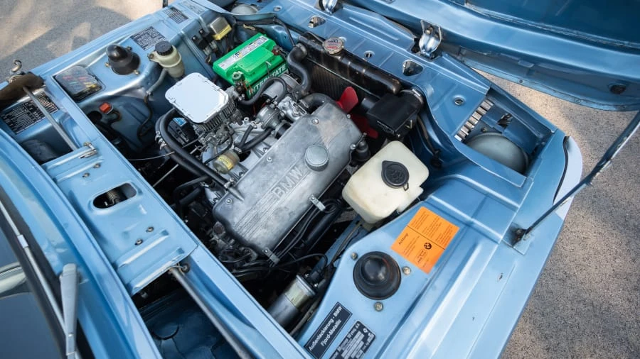 1972 BMW 2002 - Image 13 of 31