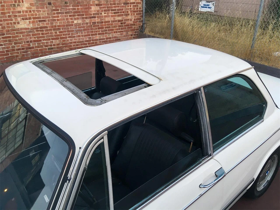1972 BMW 2002tii - Image 15 of 31
