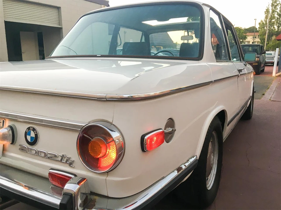 1972 BMW 2002tii - Image 18 of 31