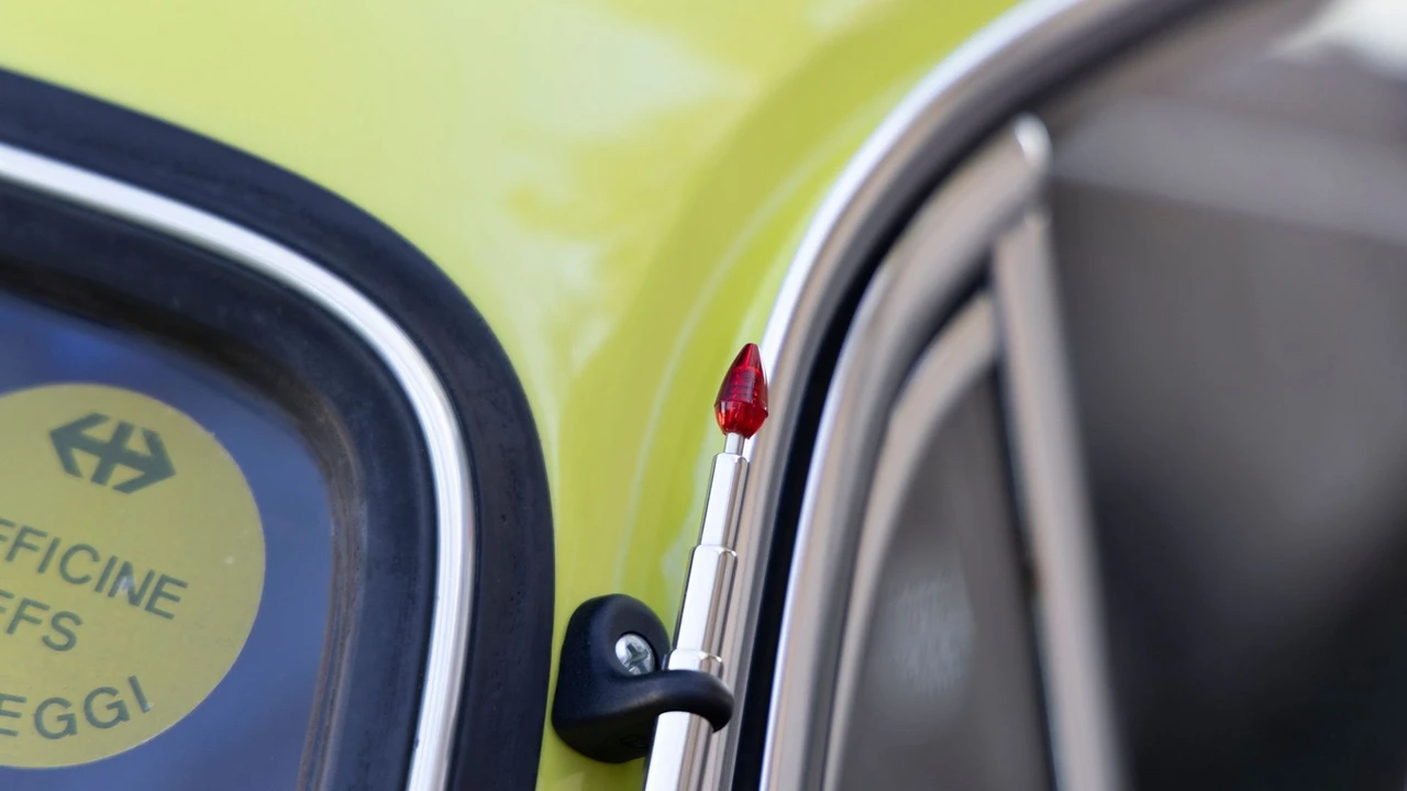 1972 BMW 2002tii - Image 16 of 31