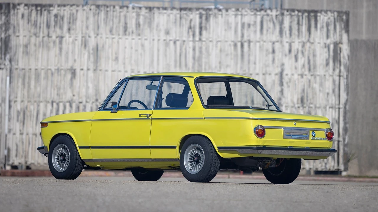 1972 BMW 2002tii - Image 2 of 31