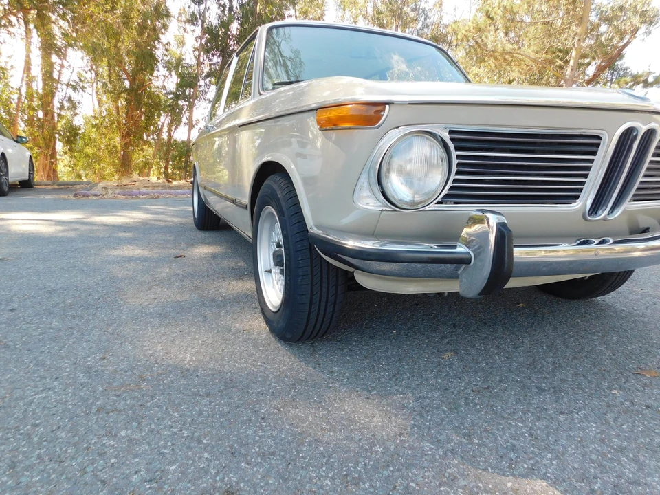 1972 BMW 2002tii - Image 13 of 31