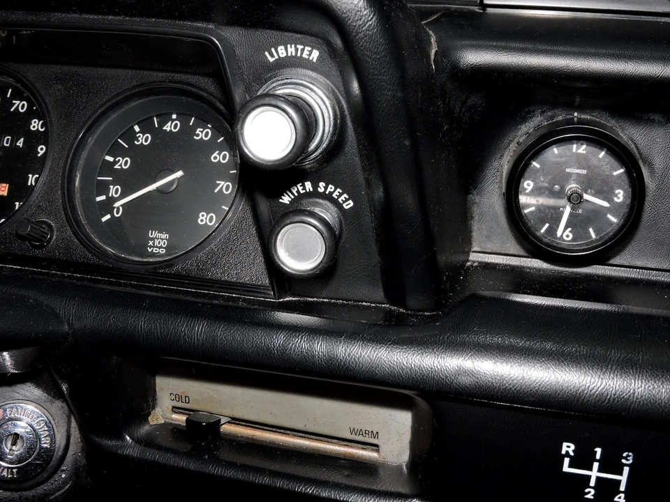1972 BMW 2002tii - Image 24 of 31