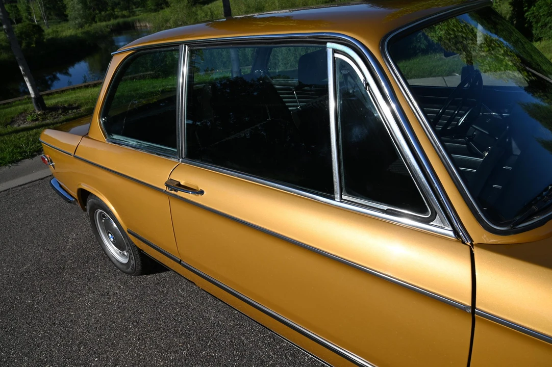 1972 BMW 2002tii - Image 13 of 31