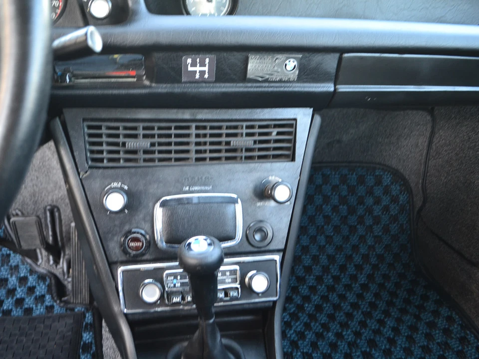 1972 BMW 2002tii - Image 22 of 31