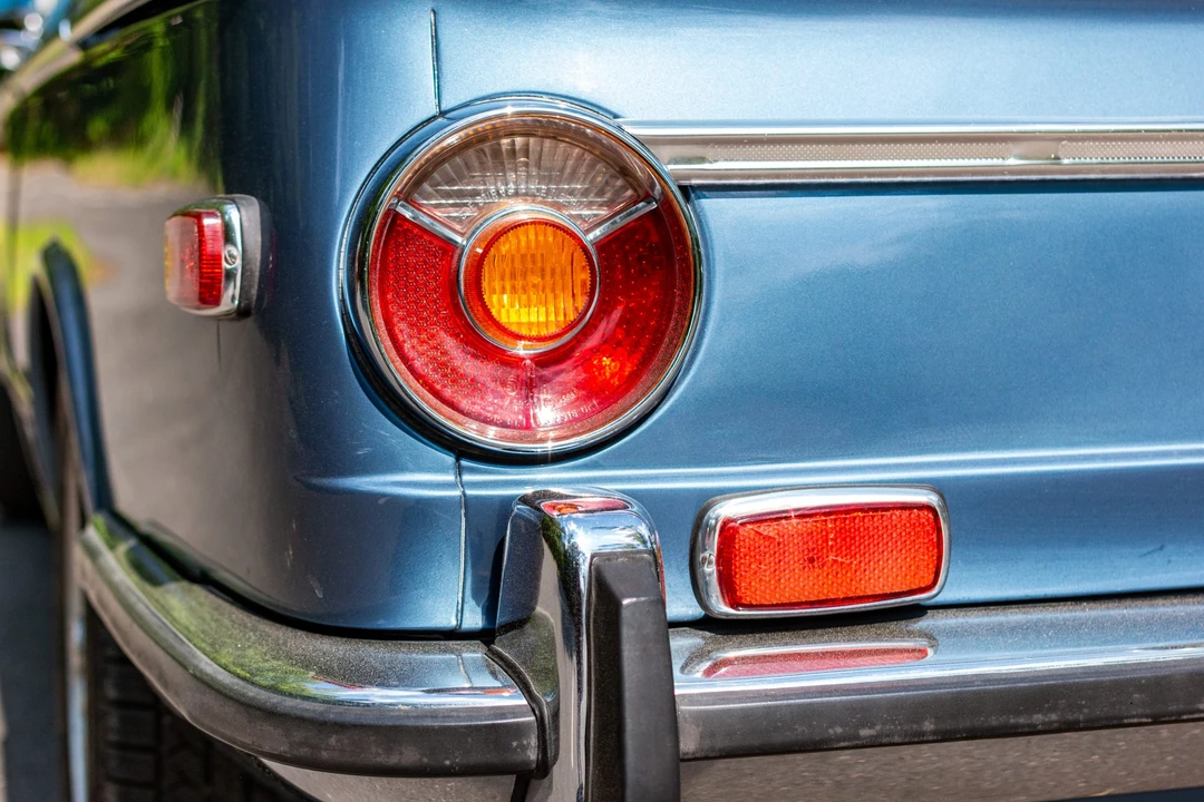 1972 BMW 2002tii - Image 14 of 31