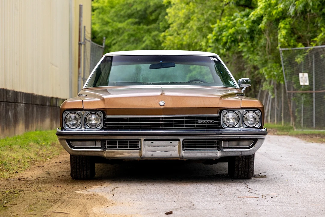 1972 Buick Electra - Image 2 of 31