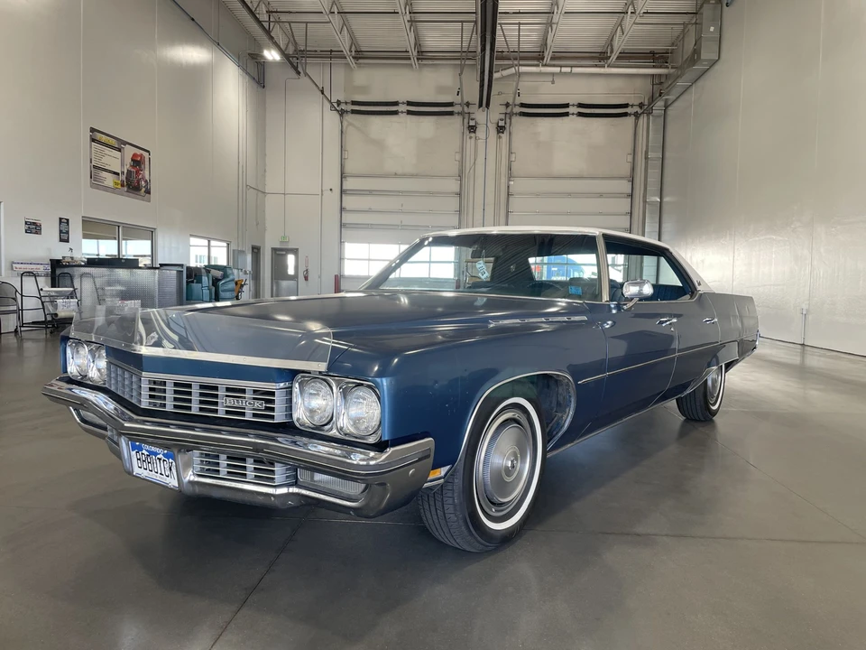 1972 Buick Electra - Image 2 of 31
