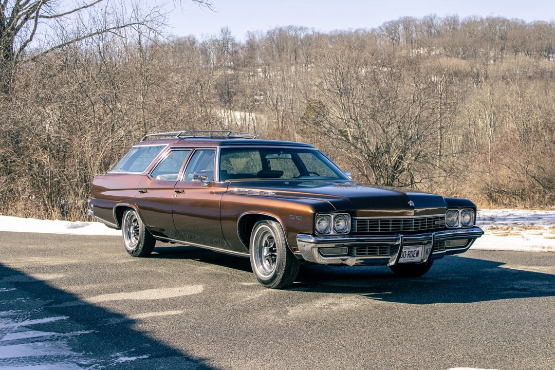 1972 Buick LeSabre - Image 2 of 31