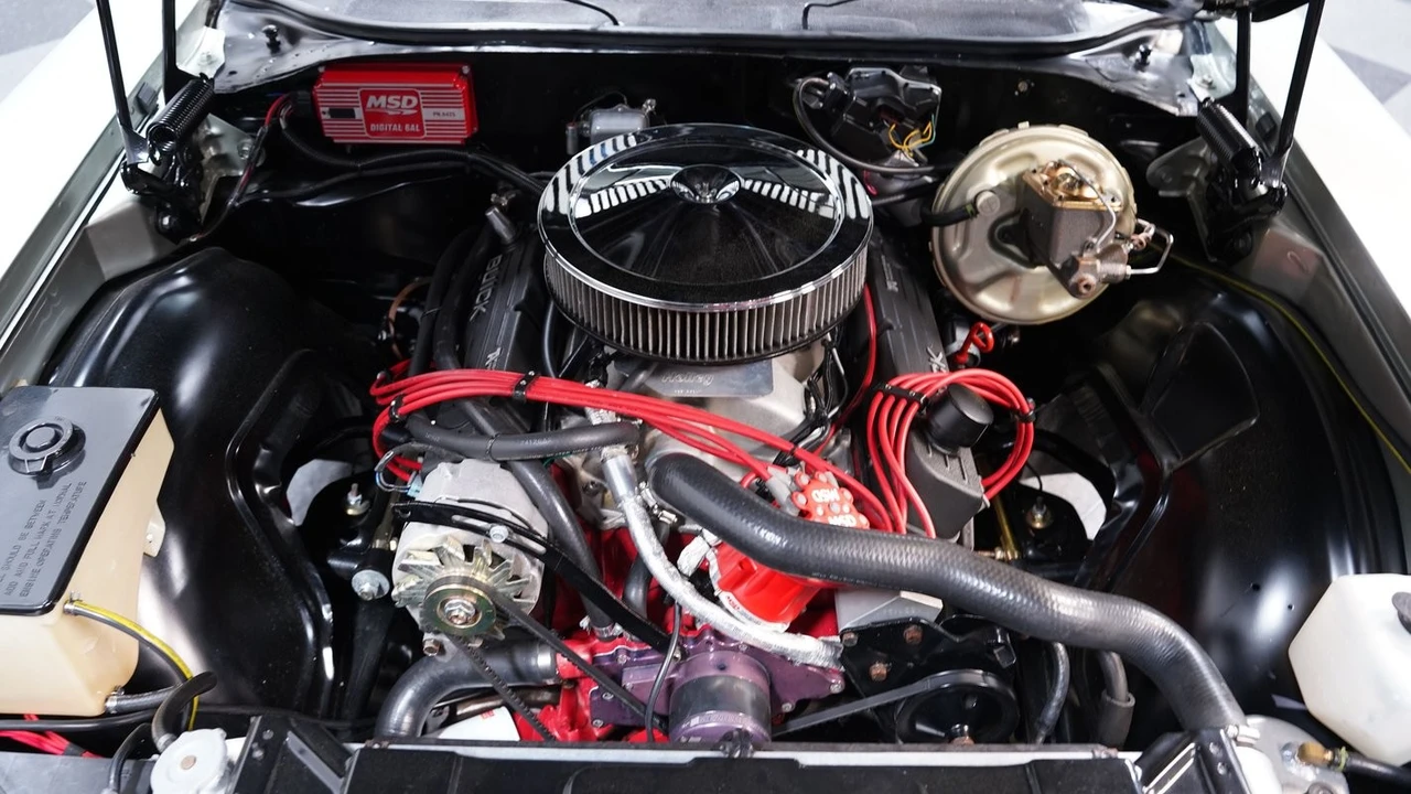 1972 Buick Gran Sport - Image 3 of 12