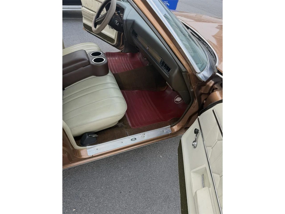 1972 Buick LeSabre - Image 6 of 10