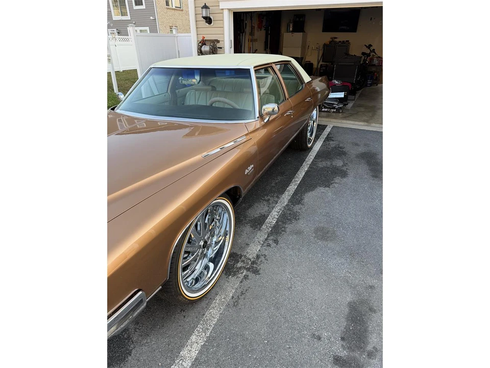 1972 Buick LeSabre - Image 4 of 10