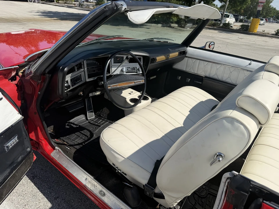 1972 Buick LeSabre - Image 11 of 17