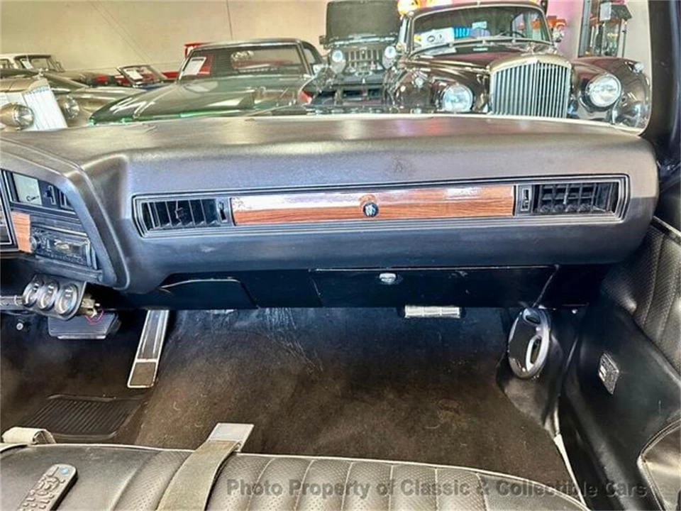 1972 Buick LeSabre - Image 14 of 25