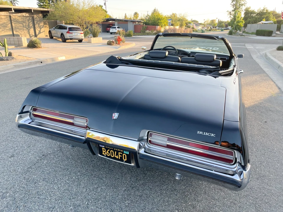 1972 Buick LeSabre - Image 28 of 31