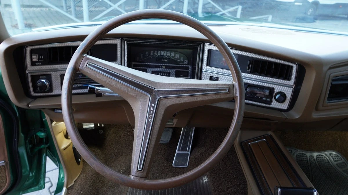 1972 Buick Riviera Boattail 3rd Gen - Image 11 of 30
