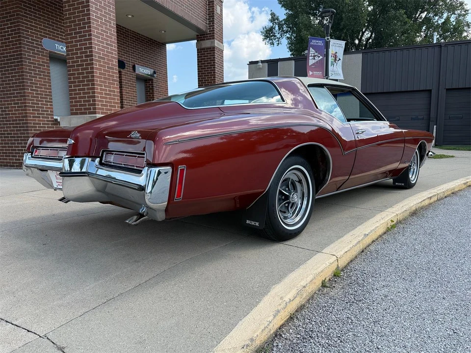 1972 Buick Riviera Boattail 3rd Gen - Image 3 of 16