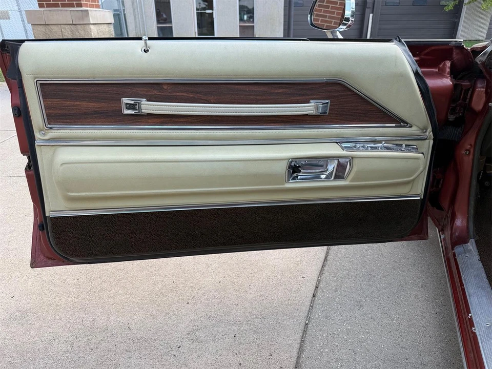1972 Buick Riviera Boattail 3rd Gen - Image 11 of 16