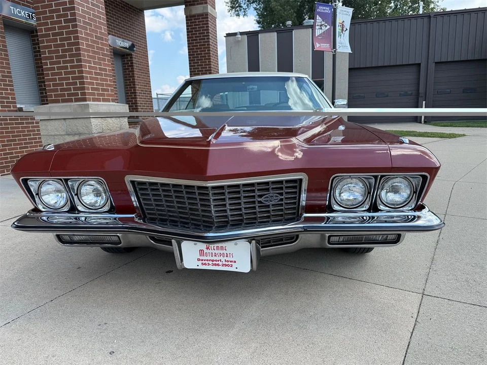 1972 Buick Riviera Boattail 3rd Gen - Image 9 of 16