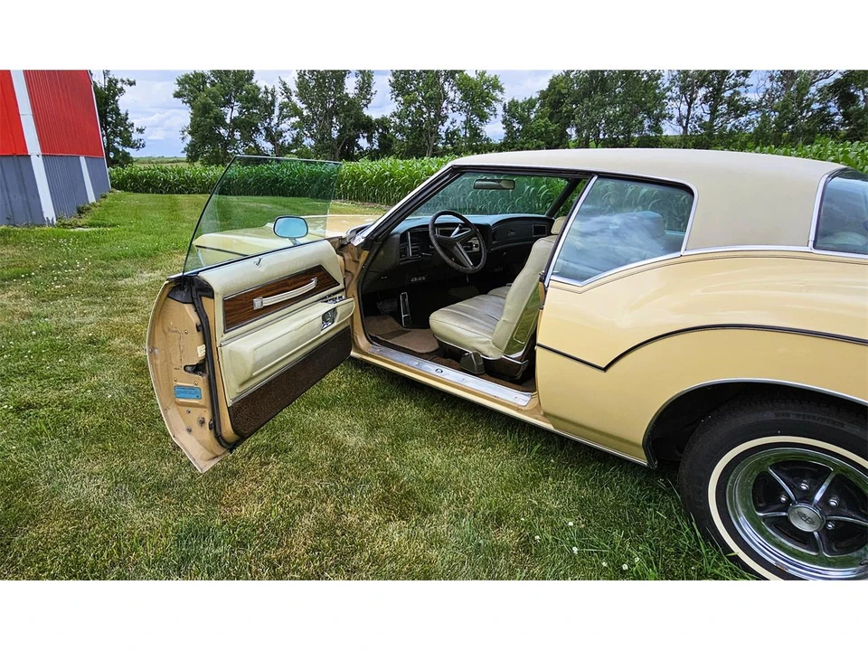 1972 Buick Riviera Boattail 3rd Gen - Image 9 of 31