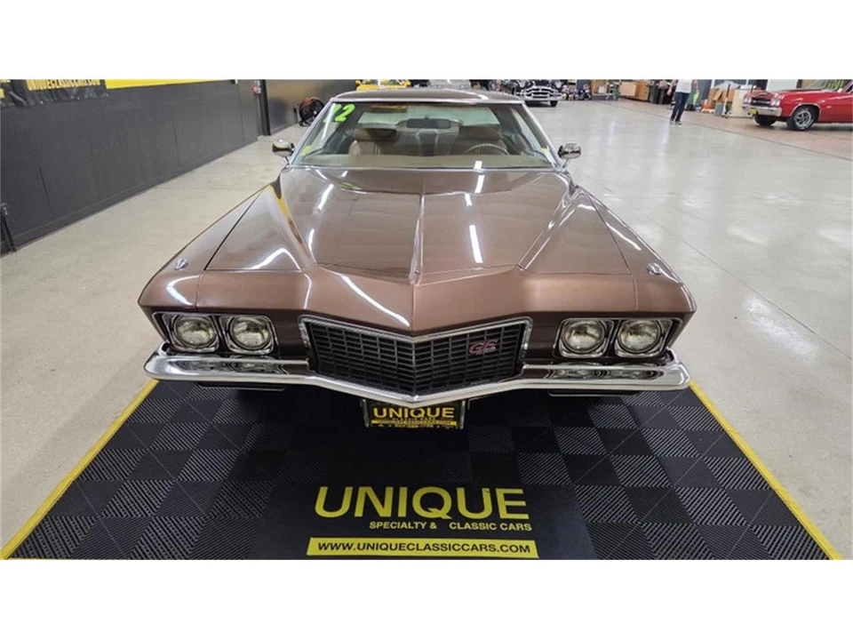 1972 Buick Riviera Boattail 3rd Gen - Image 2 of 31