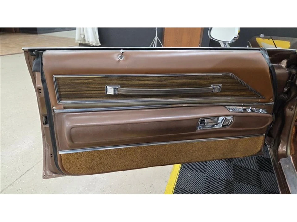 1972 Buick Riviera Boattail 3rd Gen - Image 21 of 31
