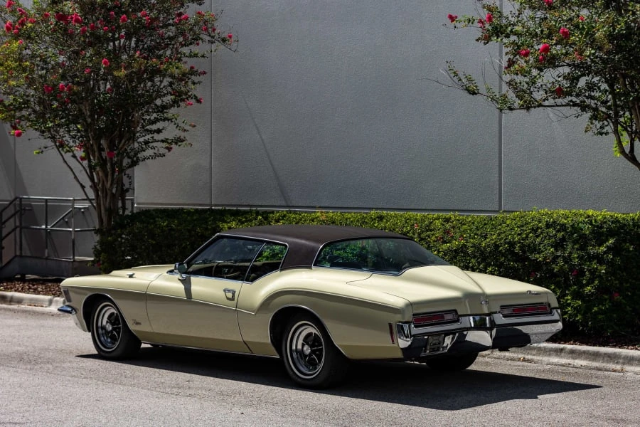 1972 Buick Riviera Boattail 3rd Gen - Image 2 of 31