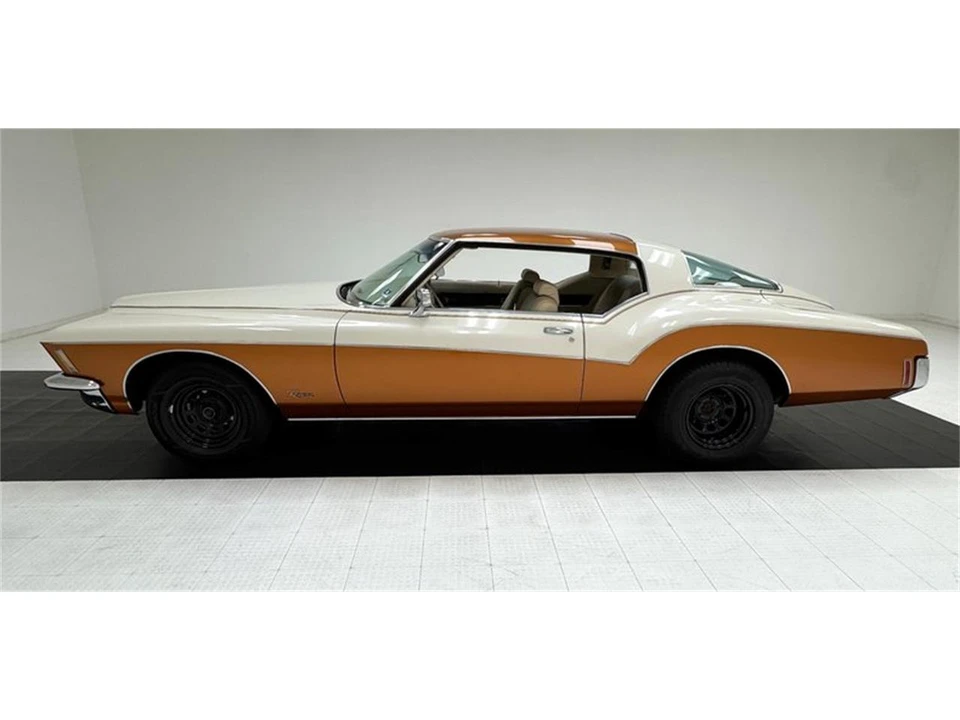 1972 Buick Riviera Boattail 3rd Gen - Image 2 of 31
