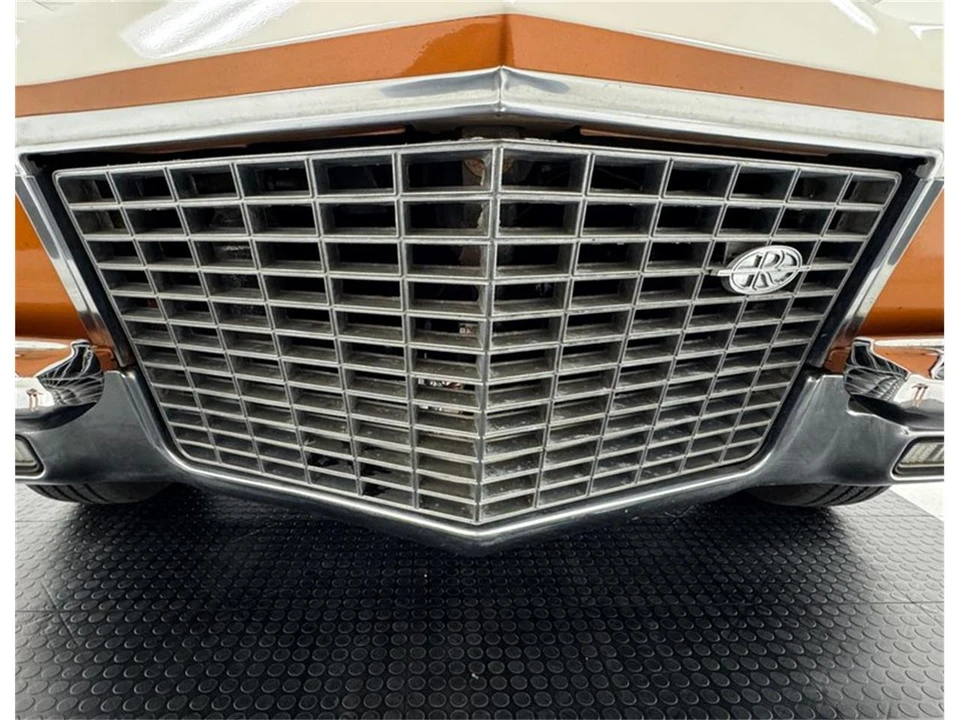 1972 Buick Riviera Boattail 3rd Gen - Image 9 of 31