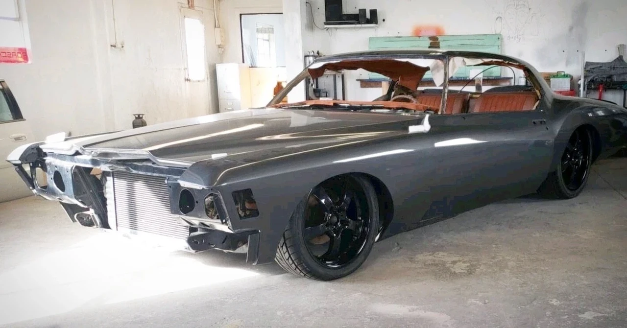 1972 Buick Riviera Boattail 3rd Gen - Image 8 of 21