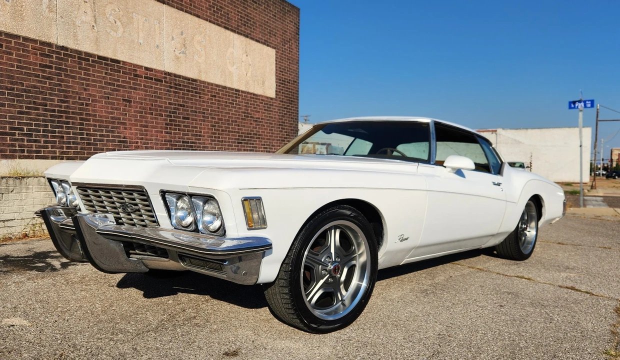 1972 Buick Riviera Boattail 3rd Gen - Image 3 of 21