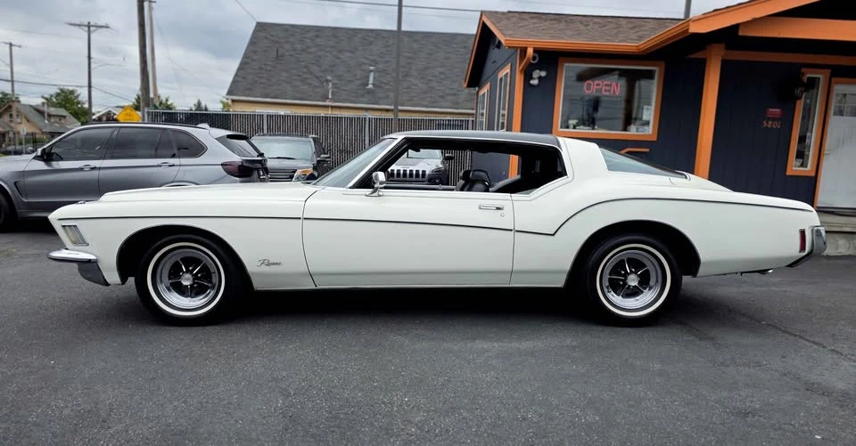 1972 Buick Riviera Boattail 3rd Gen - Image 2 of 20