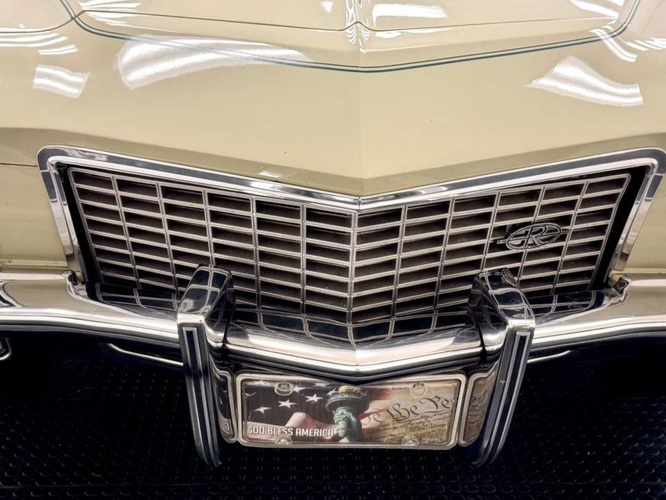 1972 Buick Riviera Boattail 3rd Gen - Image 9 of 12