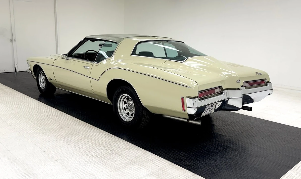1972 Buick Riviera Boattail 3rd Gen - Image 3 of 12