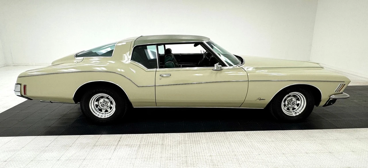 1972 Buick Riviera Boattail 3rd Gen - Image 6 of 12