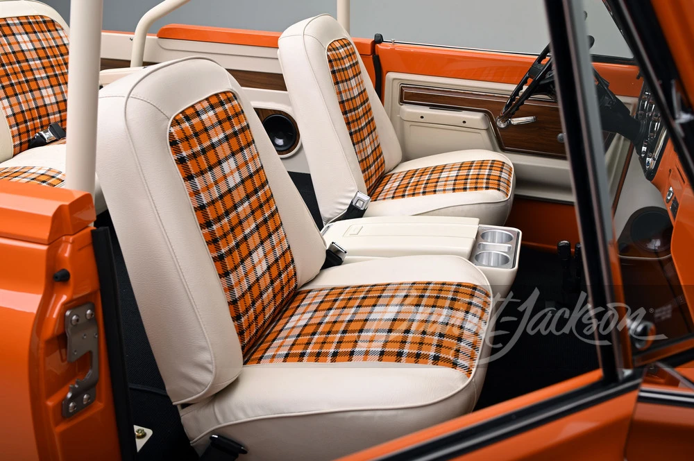 1972 Chevrolet K5 Blazer 1st Gen - Image 14 of 31