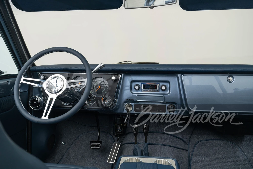 1972 Chevrolet K5 Blazer 1st Gen - Image 16 of 31