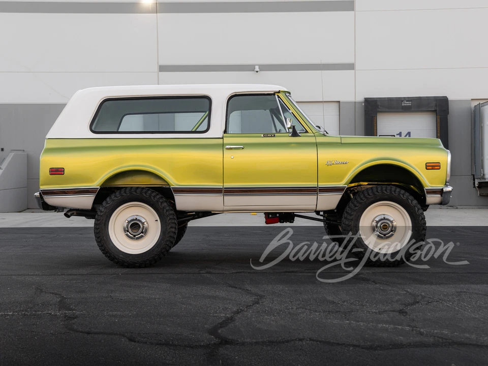 1972 Chevrolet K5 Blazer 1st Gen - Image 3 of 5