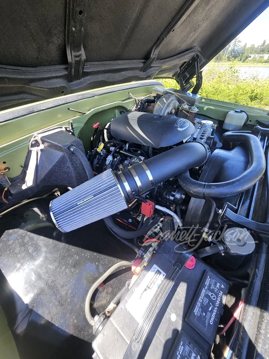 1972 Chevrolet Suburban 6th Gen - Image 6 of 8